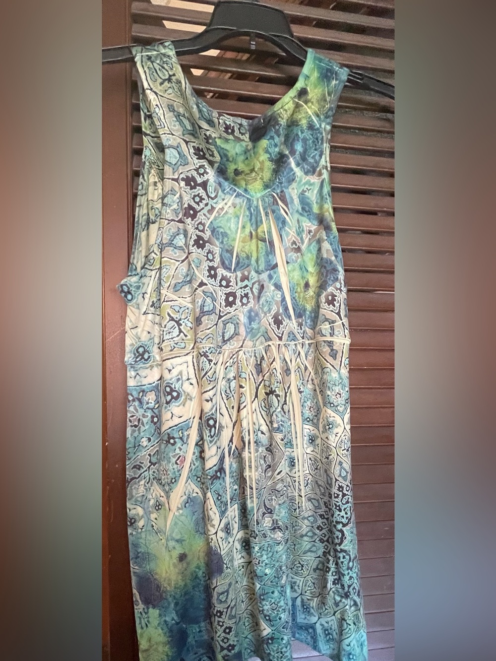 Boho Tile-Print Sleeveless Women’s Top in Teal & Green